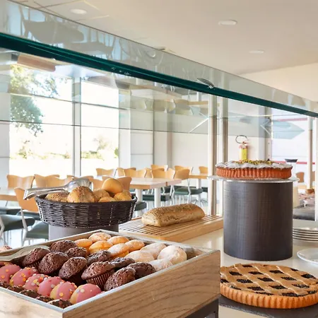 Отель Langhe Кераско