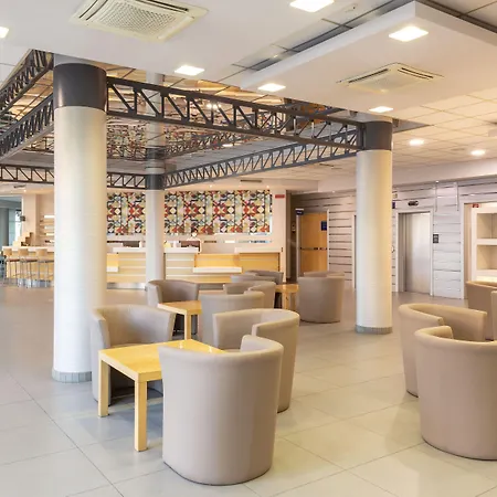 Отель Langhe 3*