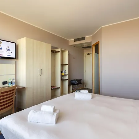 Langhe Отель 3*