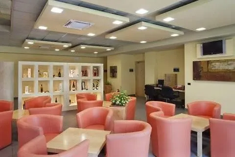 Langhe Ξενοδοχείο 3*
